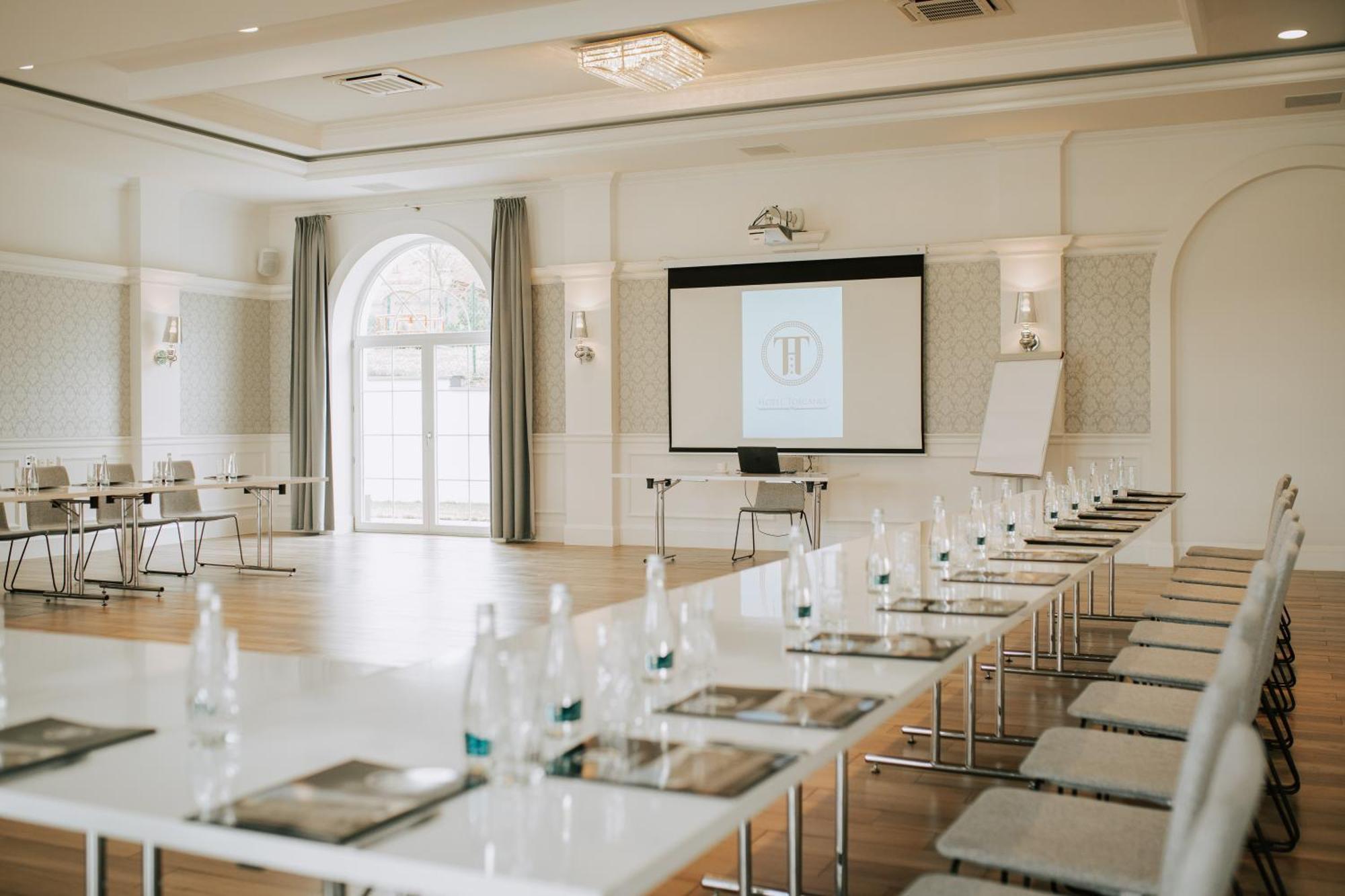 Hotel Toscania Włoszakowice